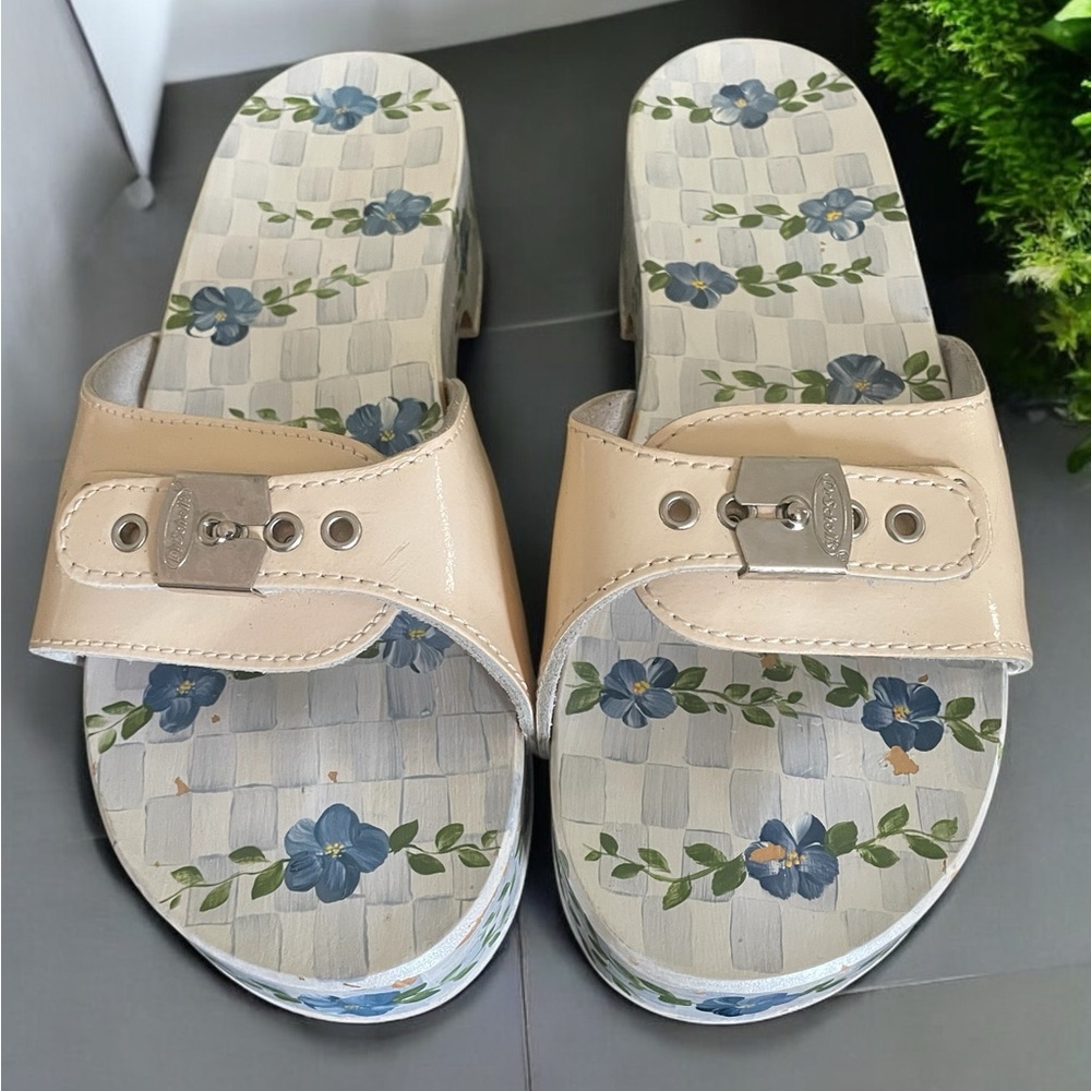 Dr. Scholl’s Vintage RARE hand painted blue floral  sandals